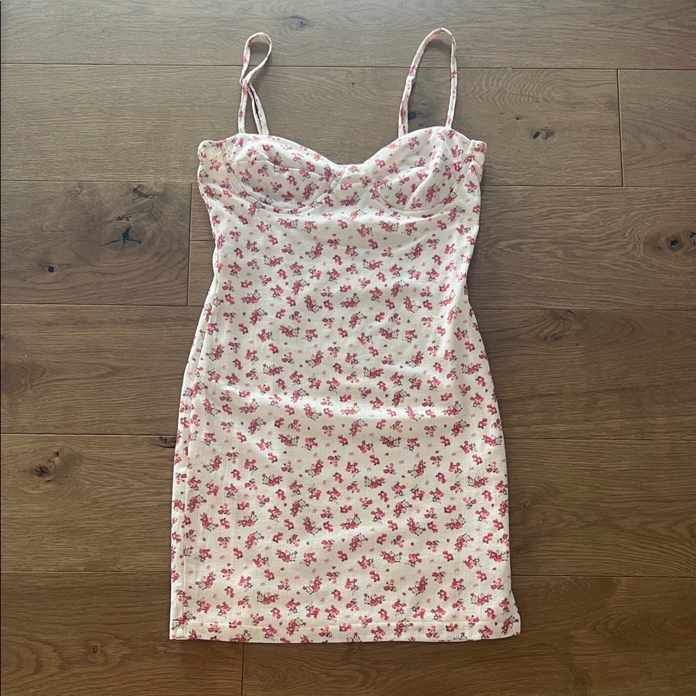 Floral Sweetheart Mini Dress in Cream and Pink